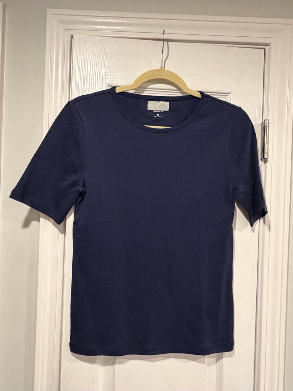 NWOT J. Crew Size M Perfect Fit Tee Shirt Short Sleeve Cotton Crew Navy Blue